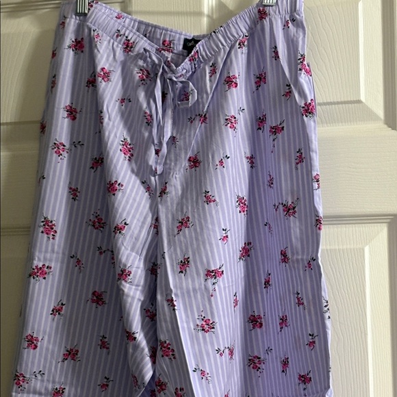 NWT! GAP pajama pants - Picture 3 of 7